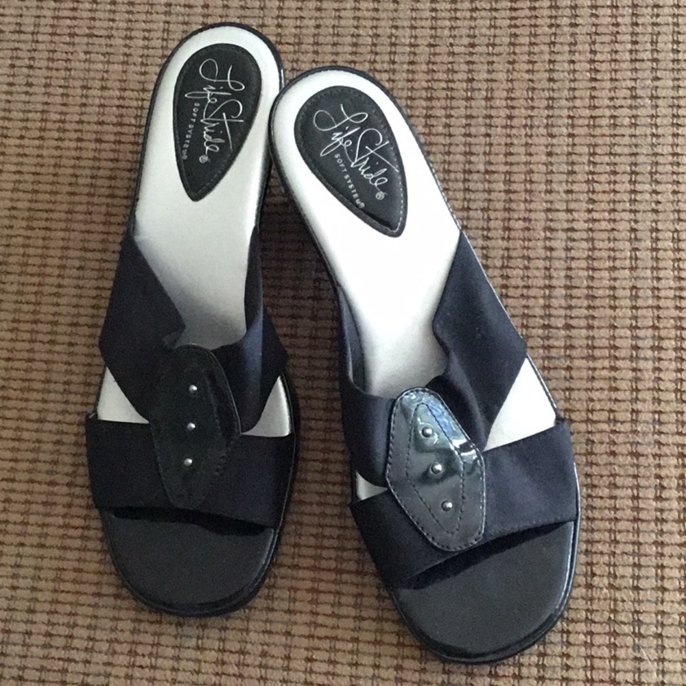 EUC Life Stride patent trim slip ons